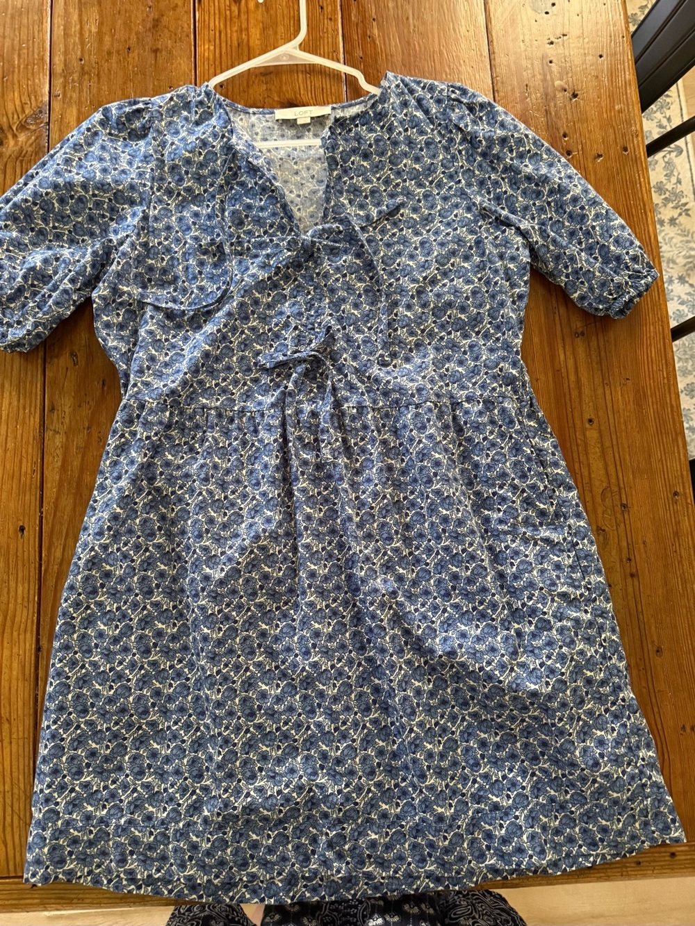 LOFT Blue Floral Puff Sleeve Womens Dress